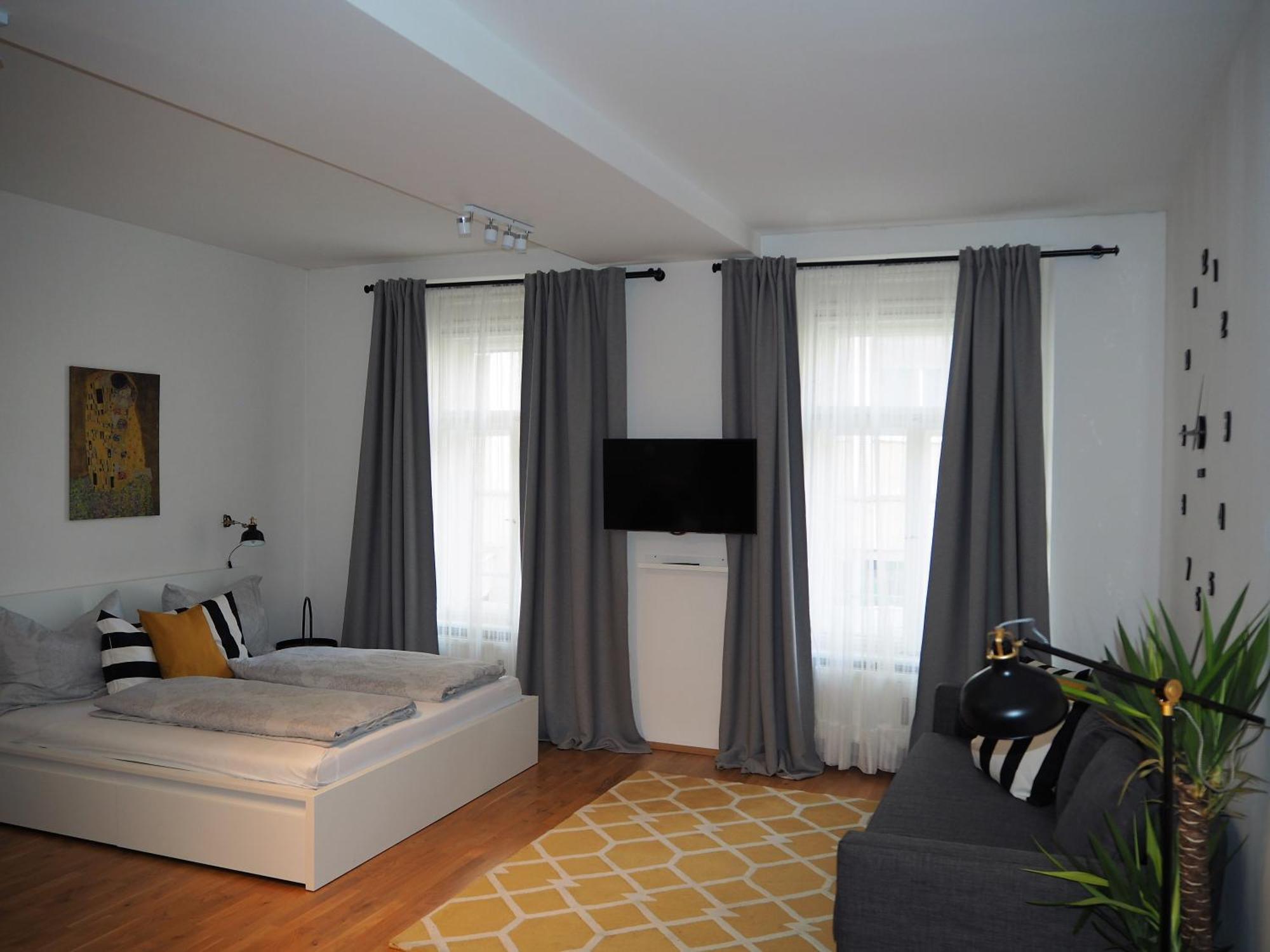Apstay City Residence Apartments ǀ Free Parking & Self Check-In Graz Luaran gambar