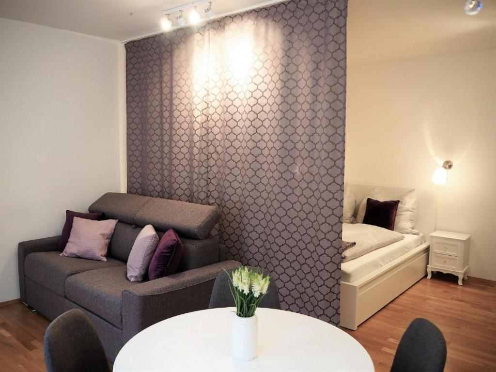 Apstay City Residence Apartments ǀ Free Parking & Self Check-In Graz Luaran gambar